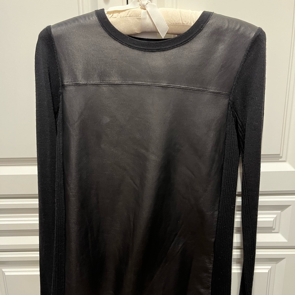 NWOT Vince leather sweater - XS